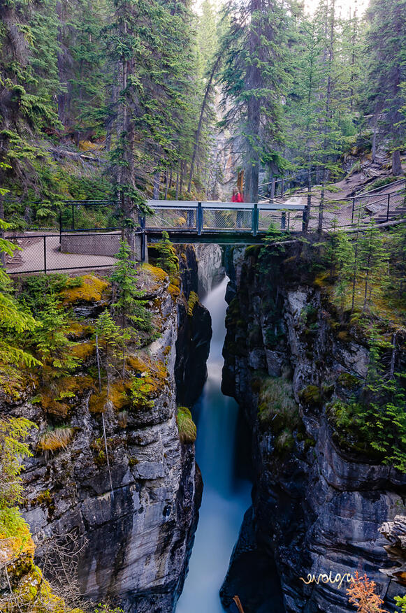 Maligne Canyon Waterfalls