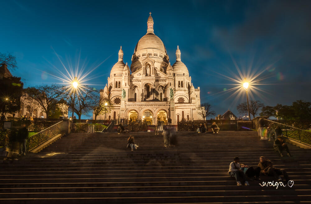 Sacre De Coeur at Night